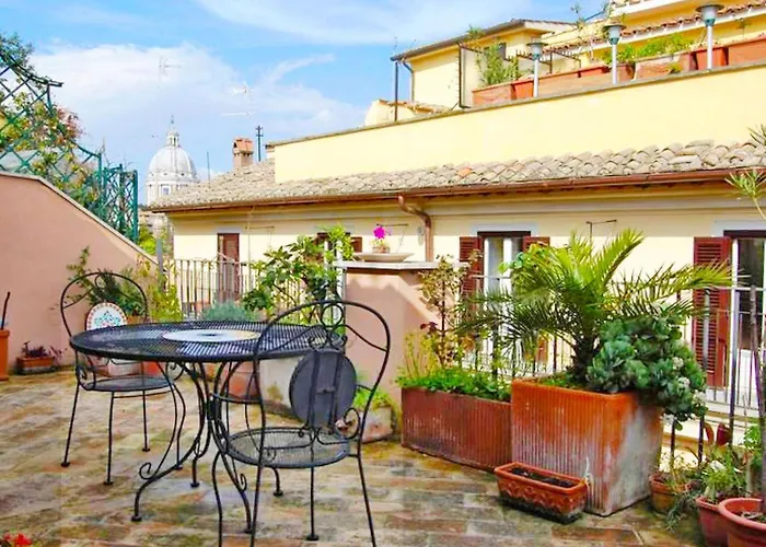 Charming Terrace By Interhome Апартаменты Рим